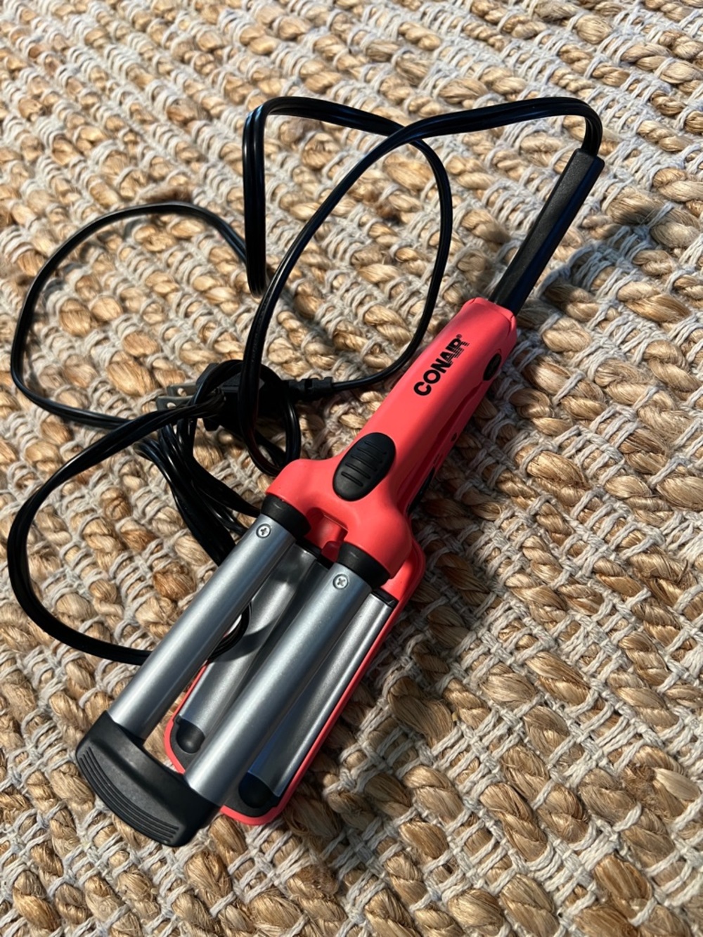 Conair Triple Barrel Hair Waver in Coral Red